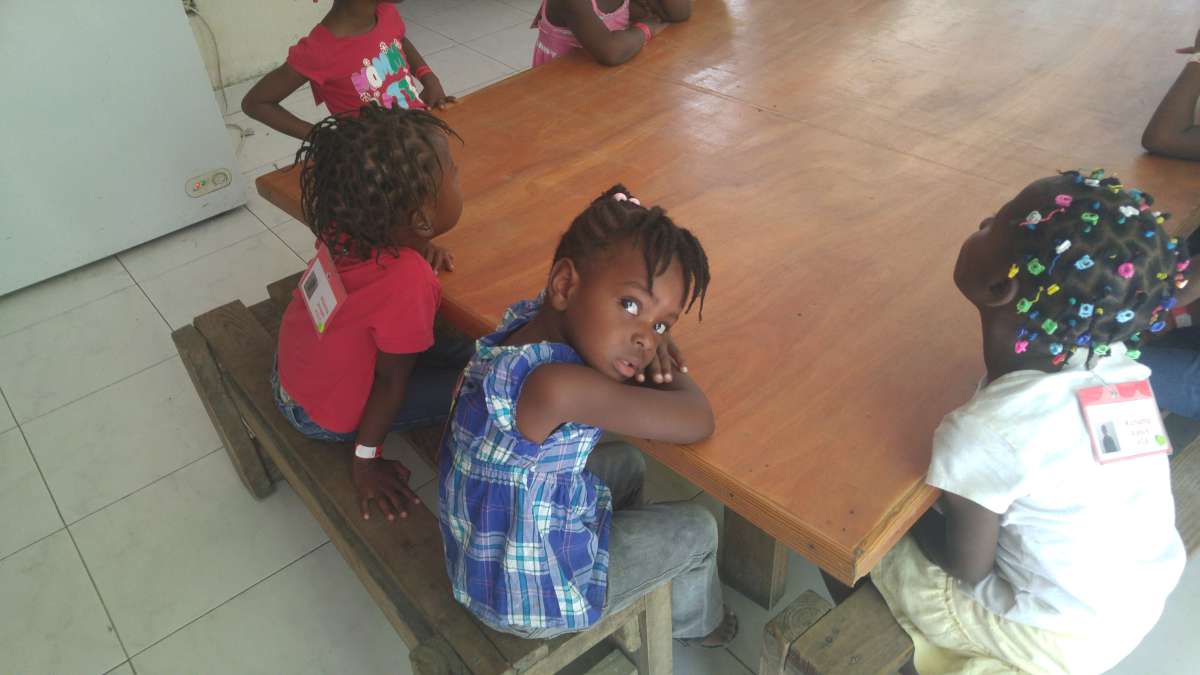 4haitigirl1200